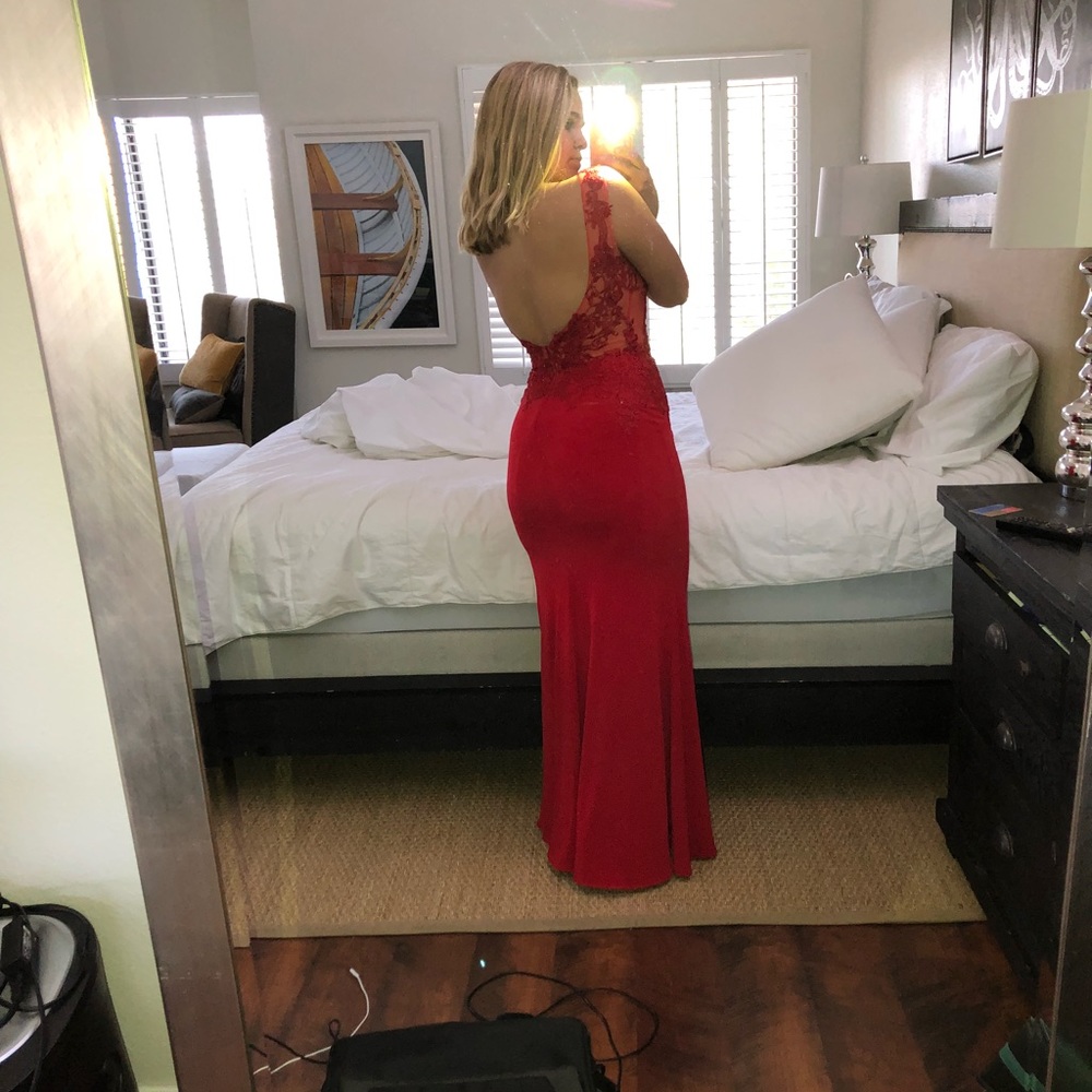 JVN Formal Dress - Picture 4 of 4